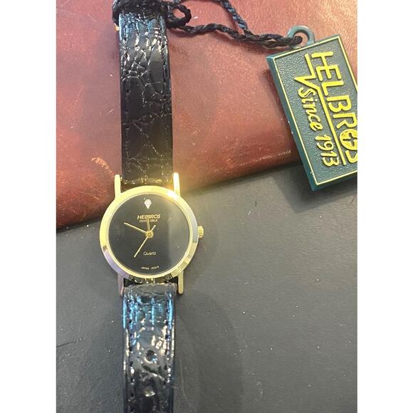 NWT Women's VTG Helbros Gold Tone 25mm Ivincible Watch - Picture 1 of 4